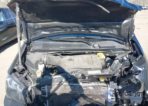 2017 Dodge Grand Caravan Gt z USA, uszkodzony, nr VIN 2C4RDGEG3HR853035